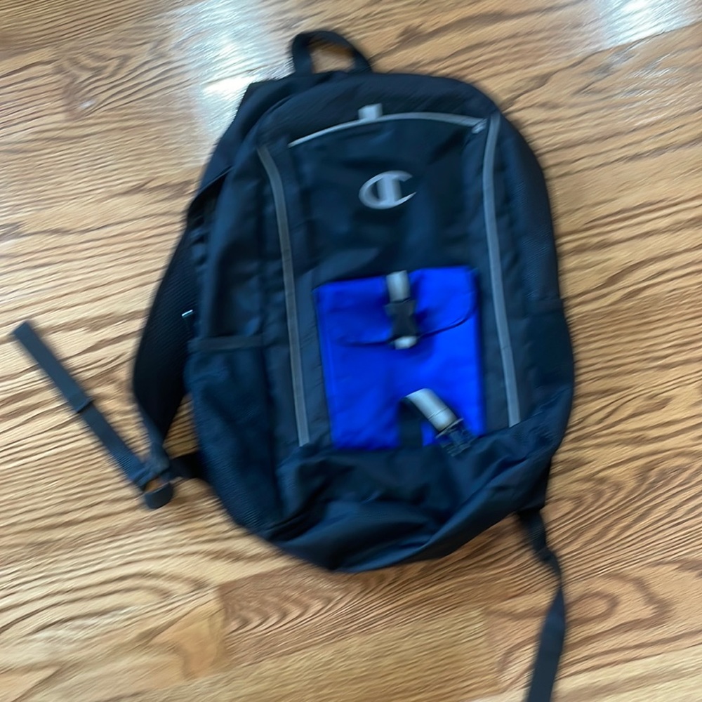 Back backpack kids good condition